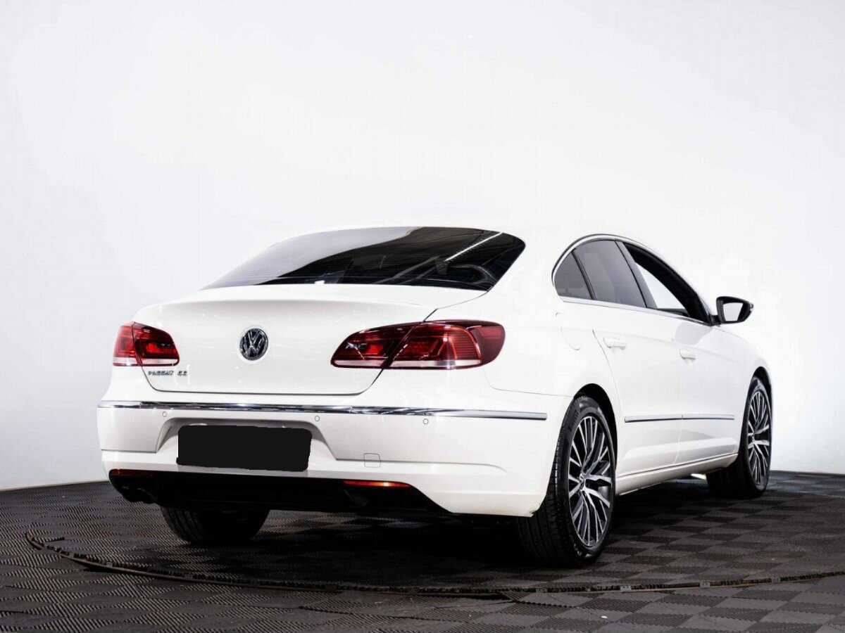 Volkswagen Passat CC с пробегом — 2013 год. Фото: #5