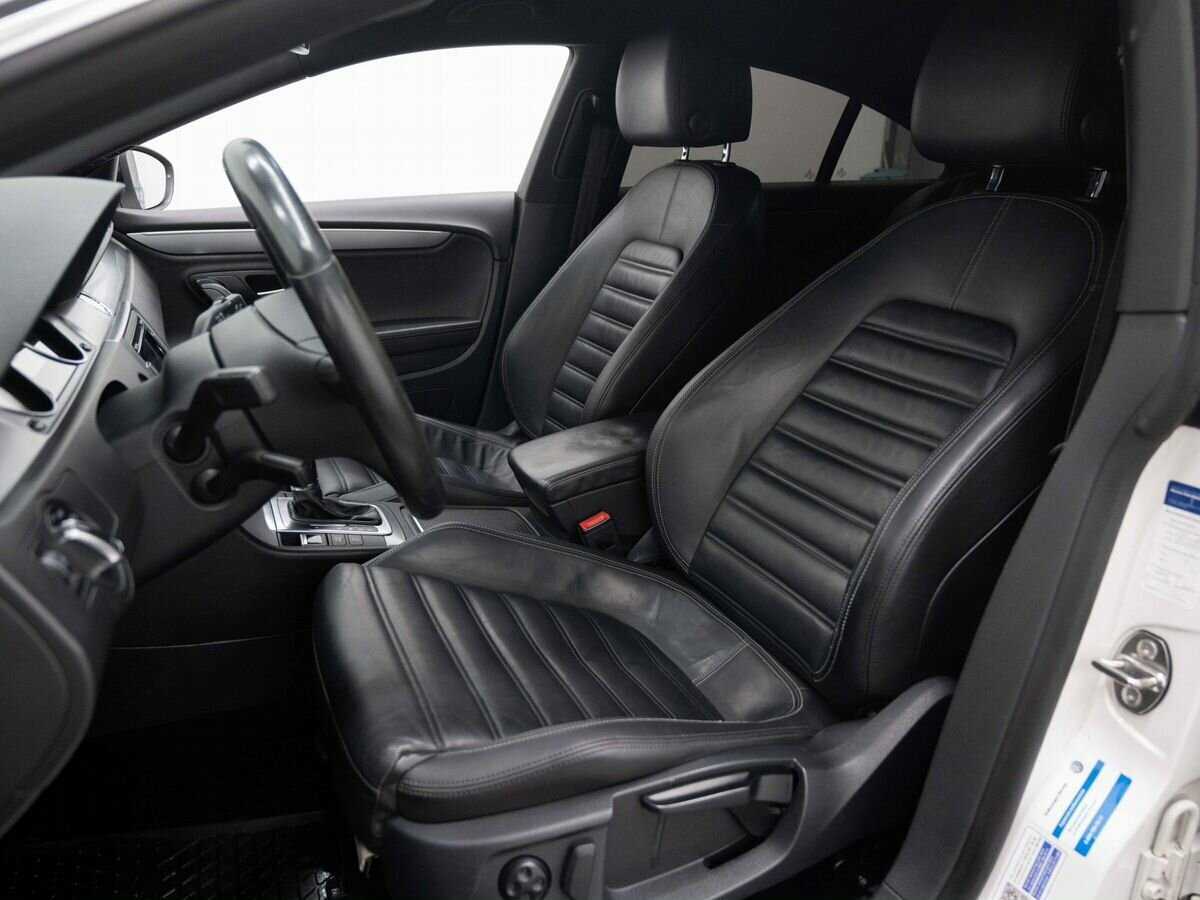 Volkswagen Passat CC с пробегом — 2013 год. Фото: #7