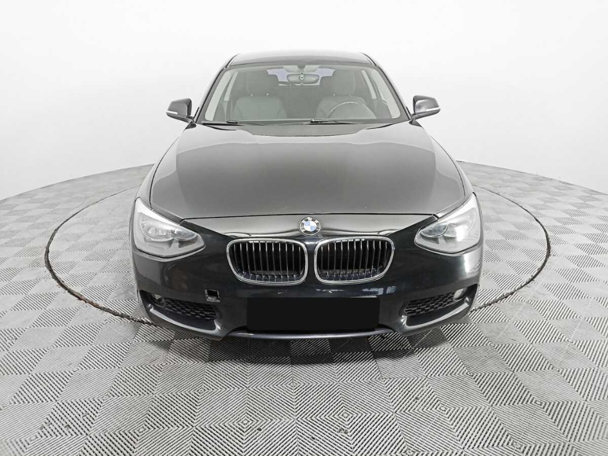 BMW 1 серии с пробегом — 2013 год. Фото: #1