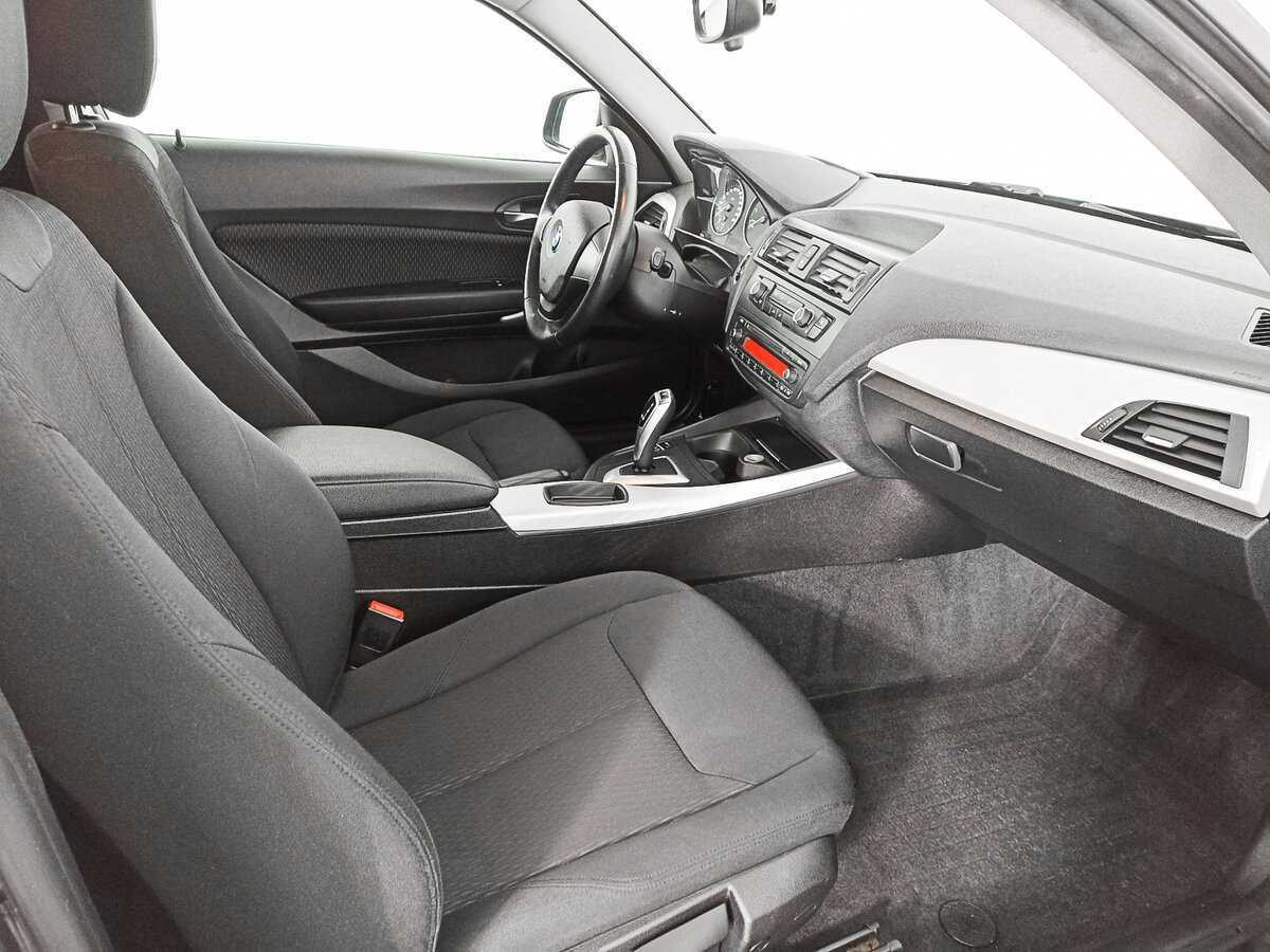 BMW 1 серии с пробегом — 2013 год. Фото: #8