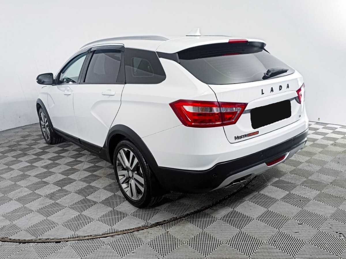 Lada (ВАЗ) Vesta с пробегом — 2017 год. Фото: #6