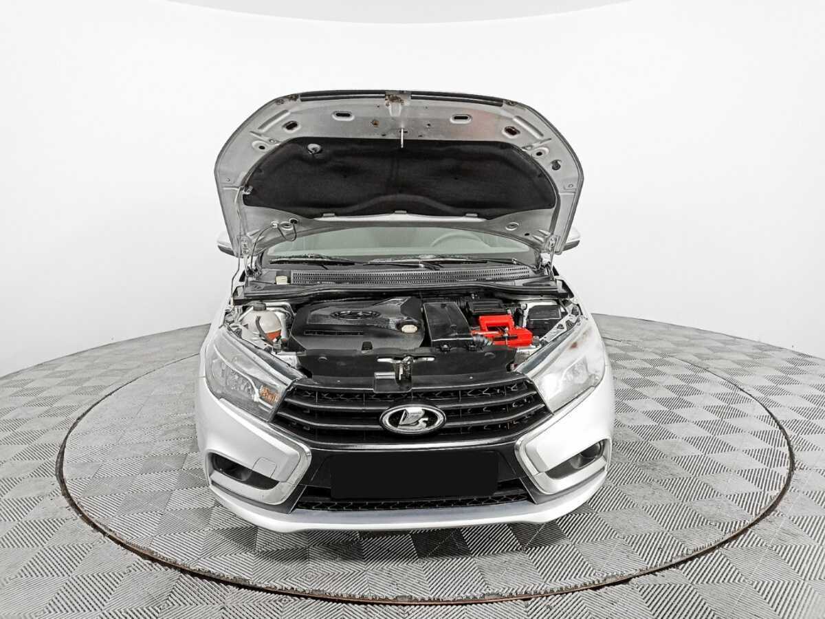 Lada (ВАЗ) Vesta с пробегом — 2015 год. Фото: #8