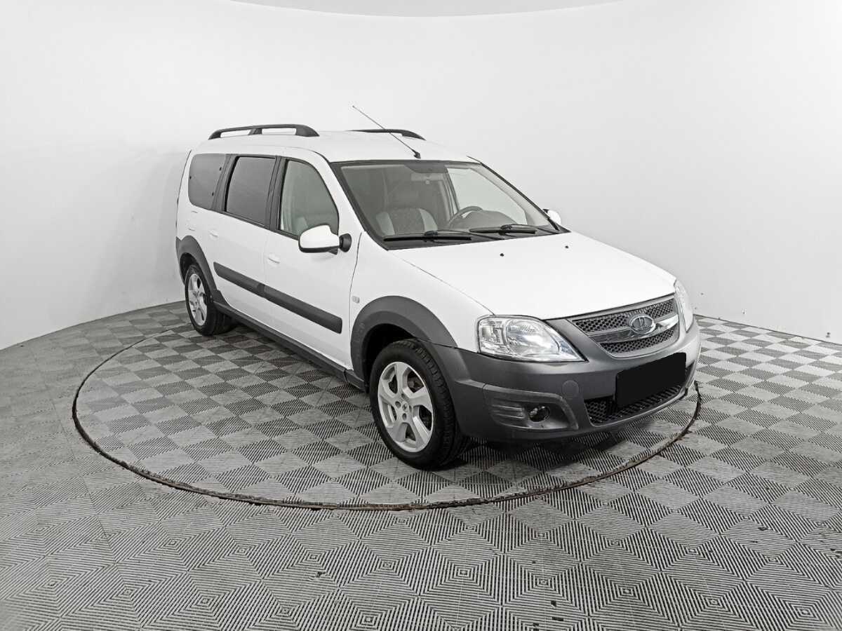 Lada (ВАЗ) Largus с пробегом — 2020 год. Фото: #2