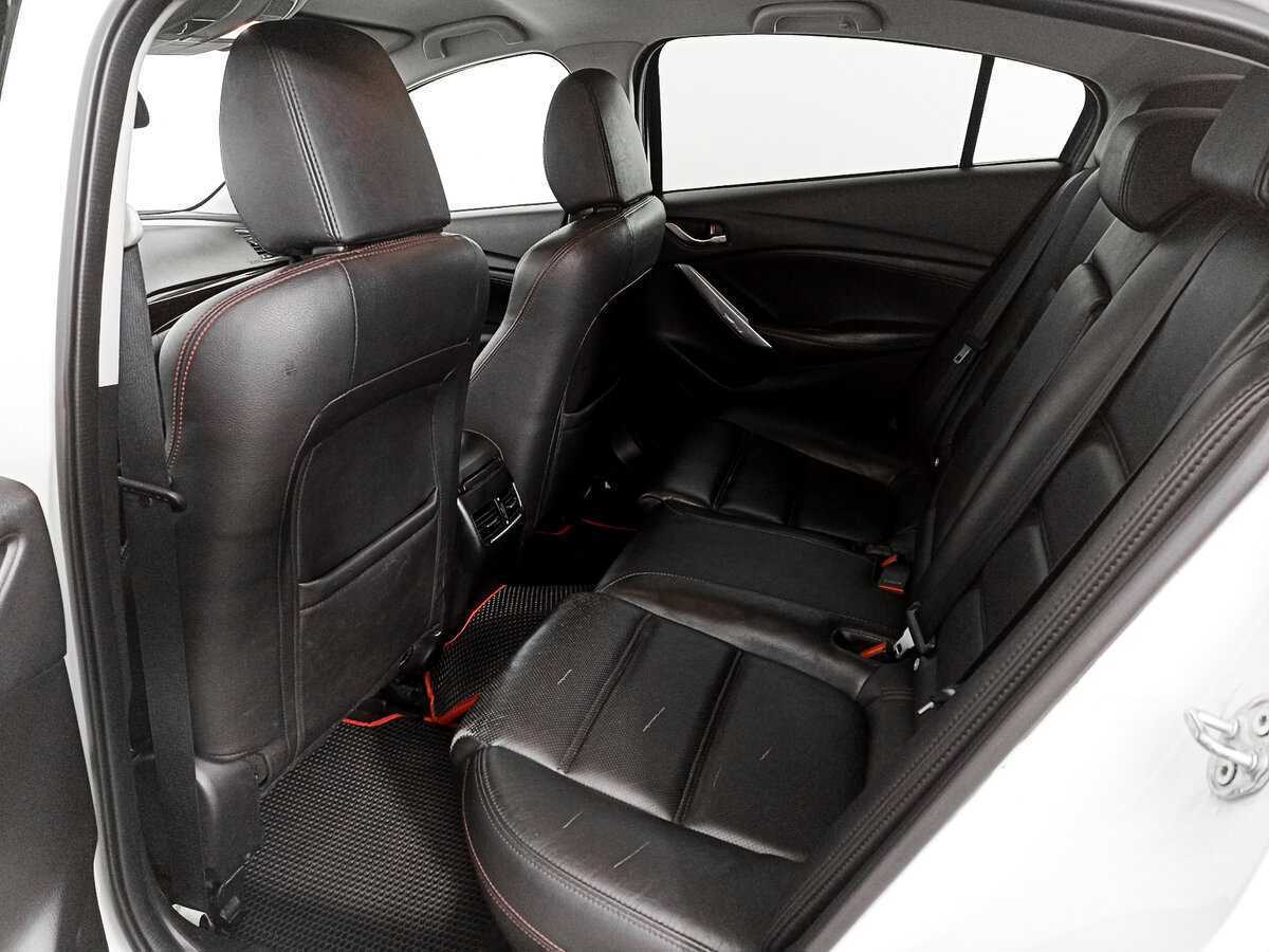 Mazda 6 с пробегом — 2014 год. Фото: #9