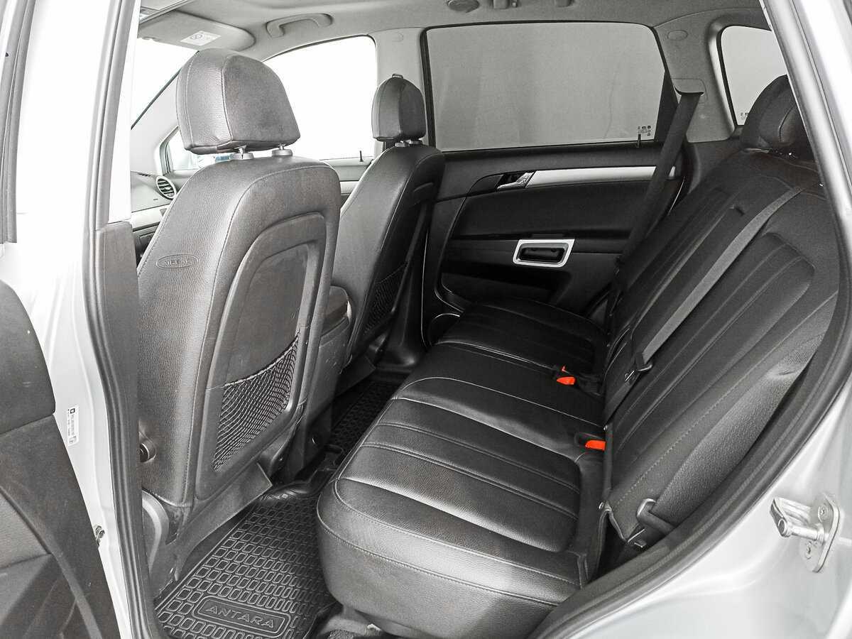 Opel Antara с пробегом — 2014 год. Фото: #7