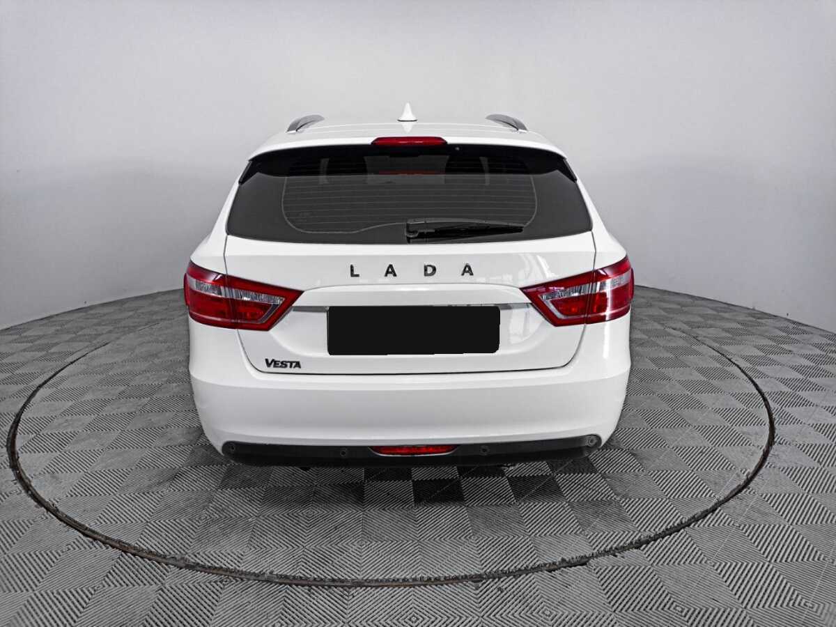 Lada (ВАЗ) Vesta с пробегом — 2021 год. Фото: #5