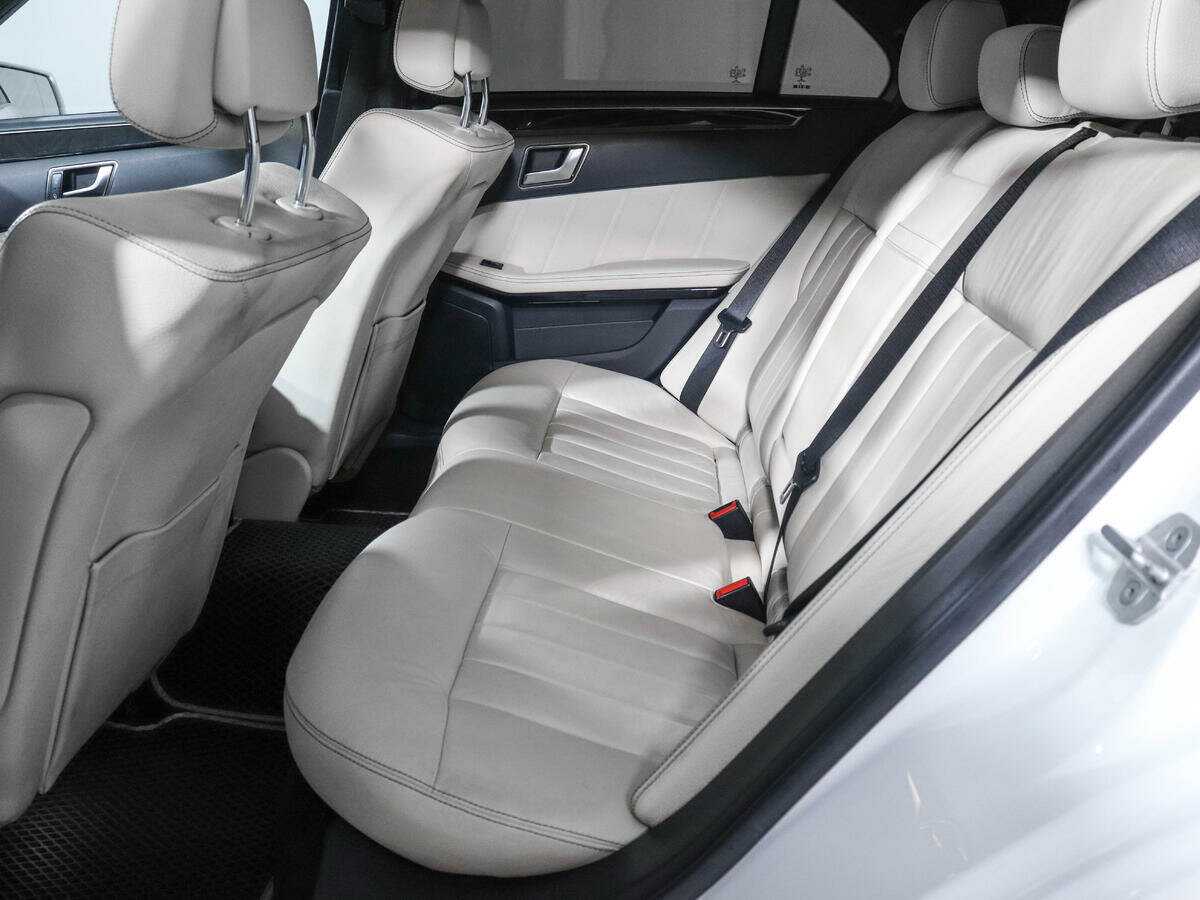 Mercedes-Benz E-Класс с пробегом — 2014 год. Фото: #8