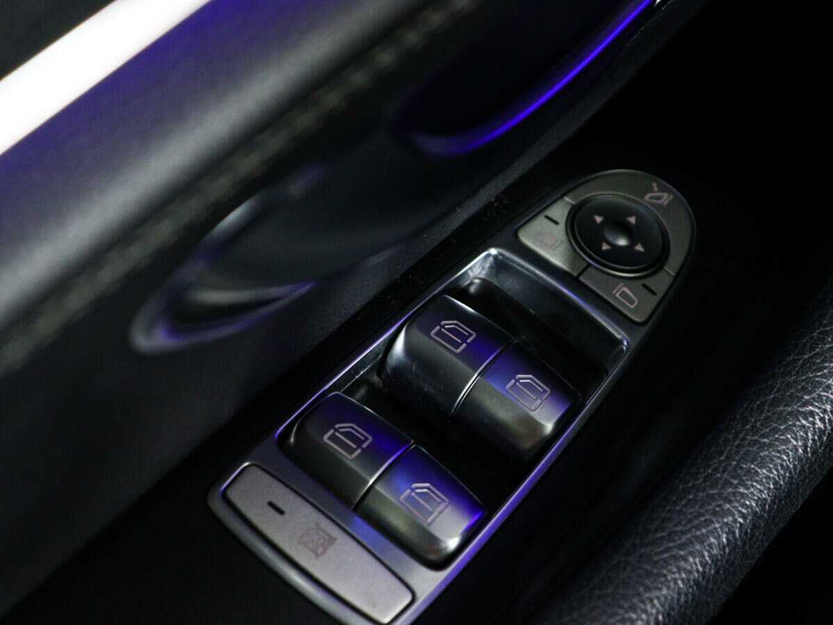 Mercedes-Benz E-Класс с пробегом — 2017 год. Фото: #21
