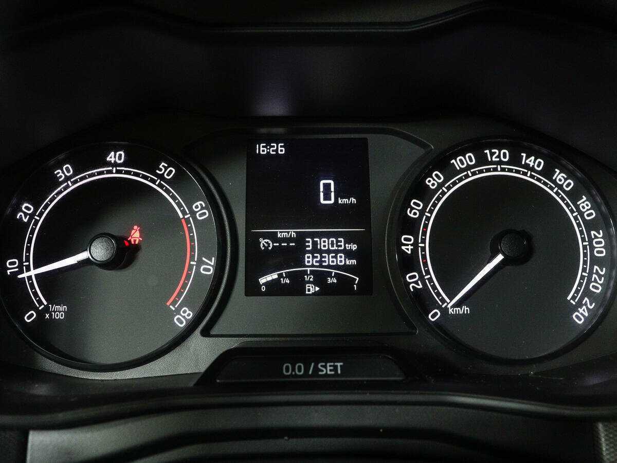 Skoda Rapid с пробегом — 2020 год. Фото: #10