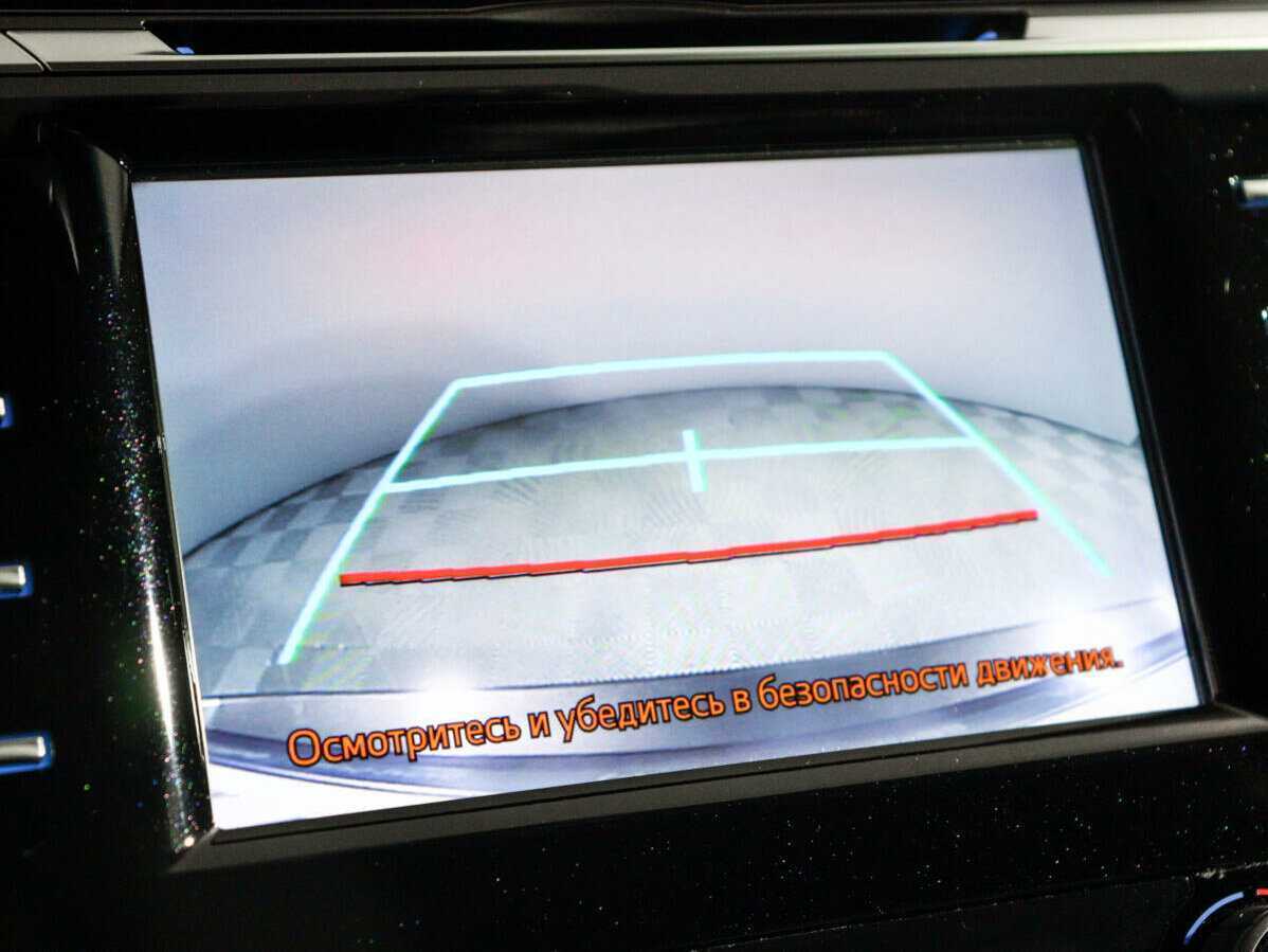 Toyota Camry с пробегом — 2020 год. Фото: #17