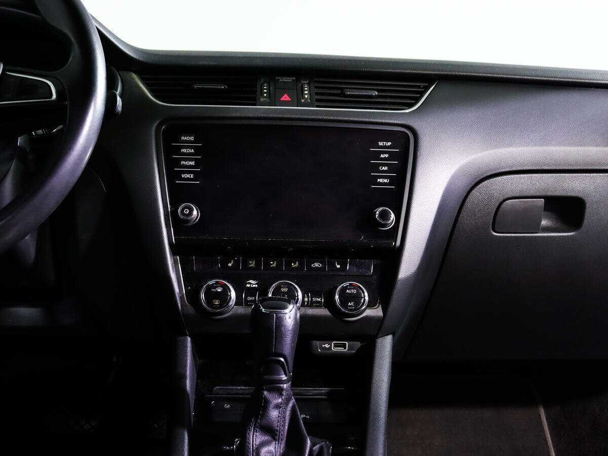 Skoda Octavia с пробегом — 2019 год. Фото: #12