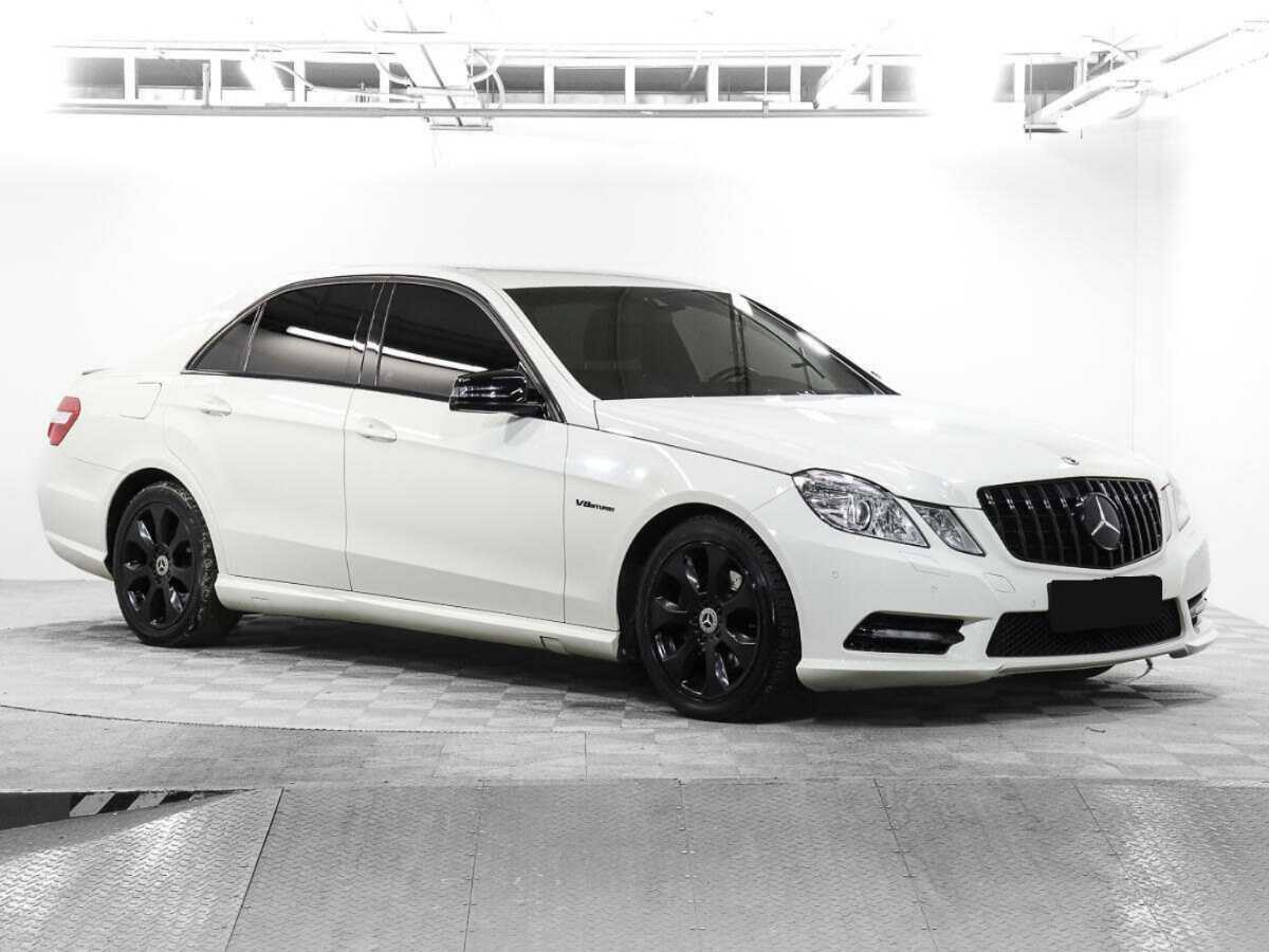 Mercedes-Benz E-Класс с пробегом — 2012 год. Фото: #2