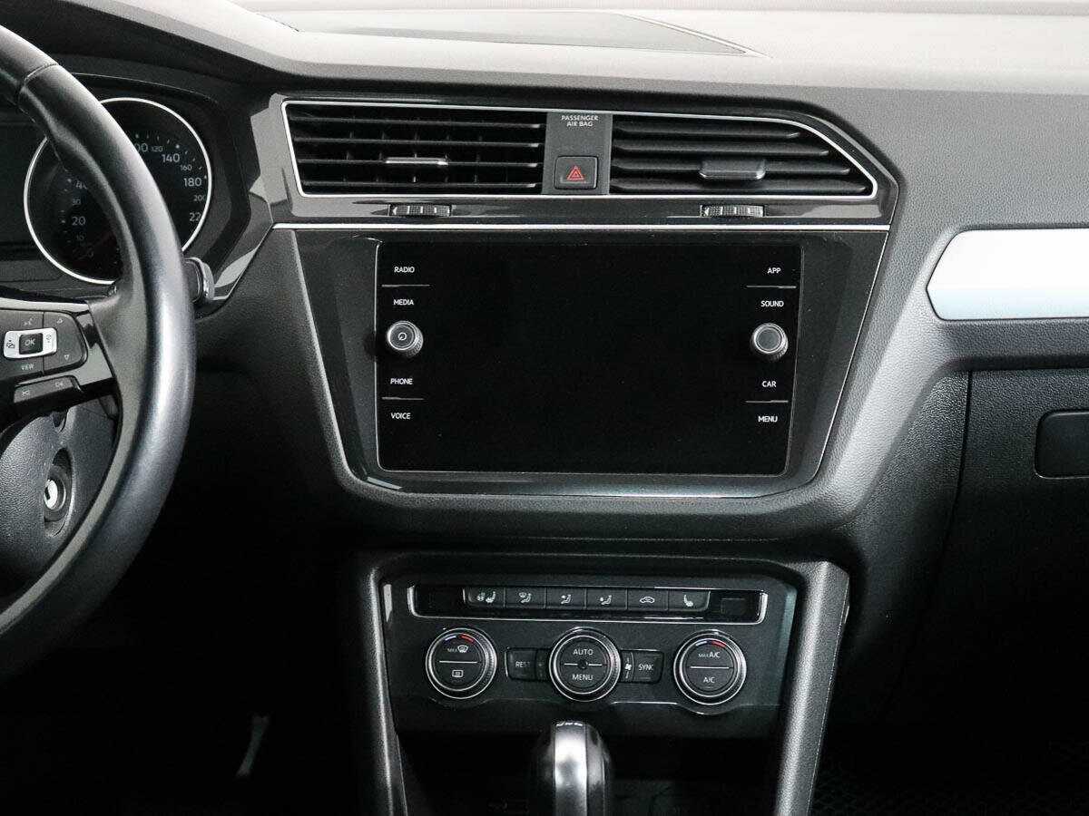 Volkswagen Tiguan с пробегом — 2018 год. Фото: #10