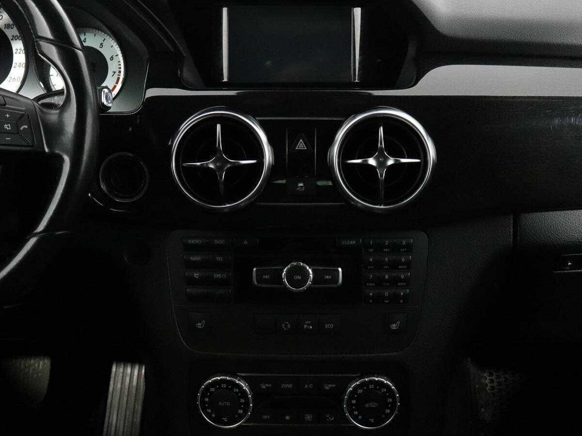 Mercedes-Benz GLK-Класс с пробегом — 2014 год. Фото: #16