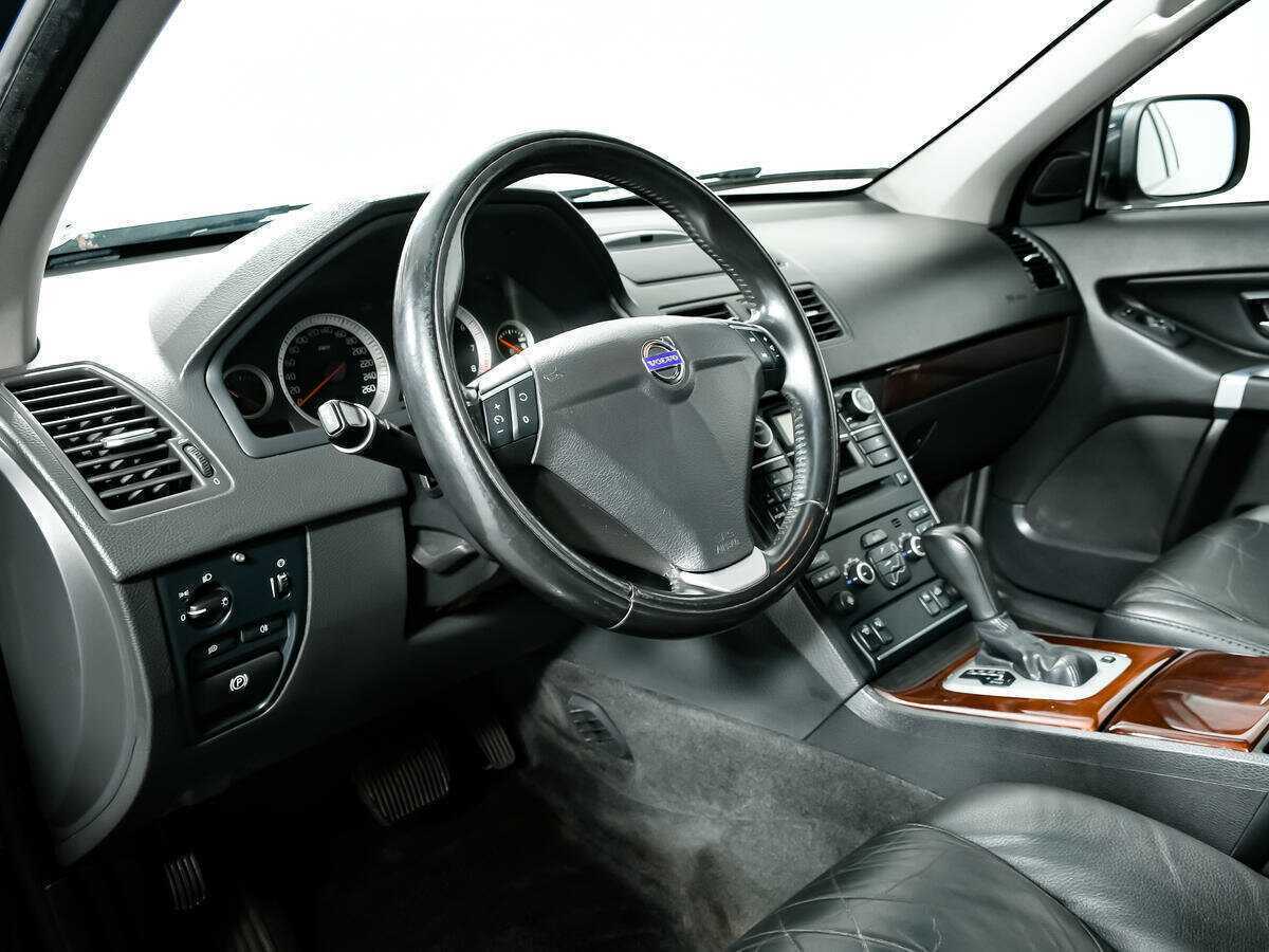 Volvo XC90 с пробегом — 2012 год. Фото: #12