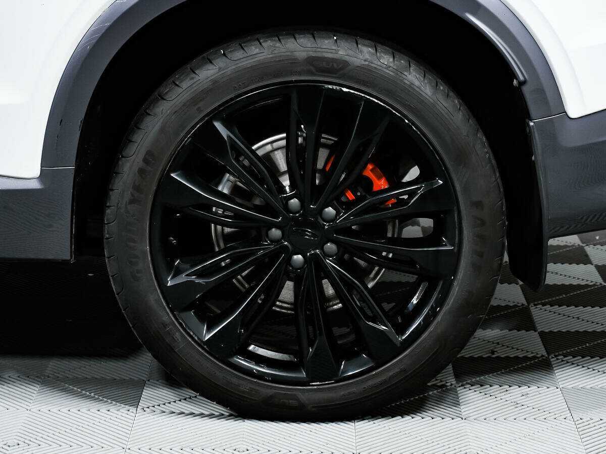 Geely Tugella с пробегом — 2022 год. Фото: #13