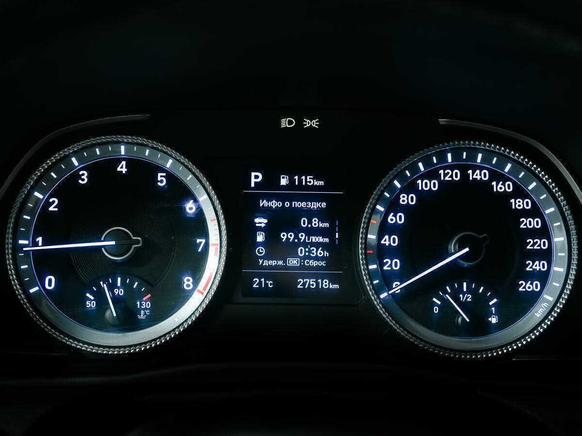 Hyundai Sonata с пробегом — 2022 год. Фото: #9