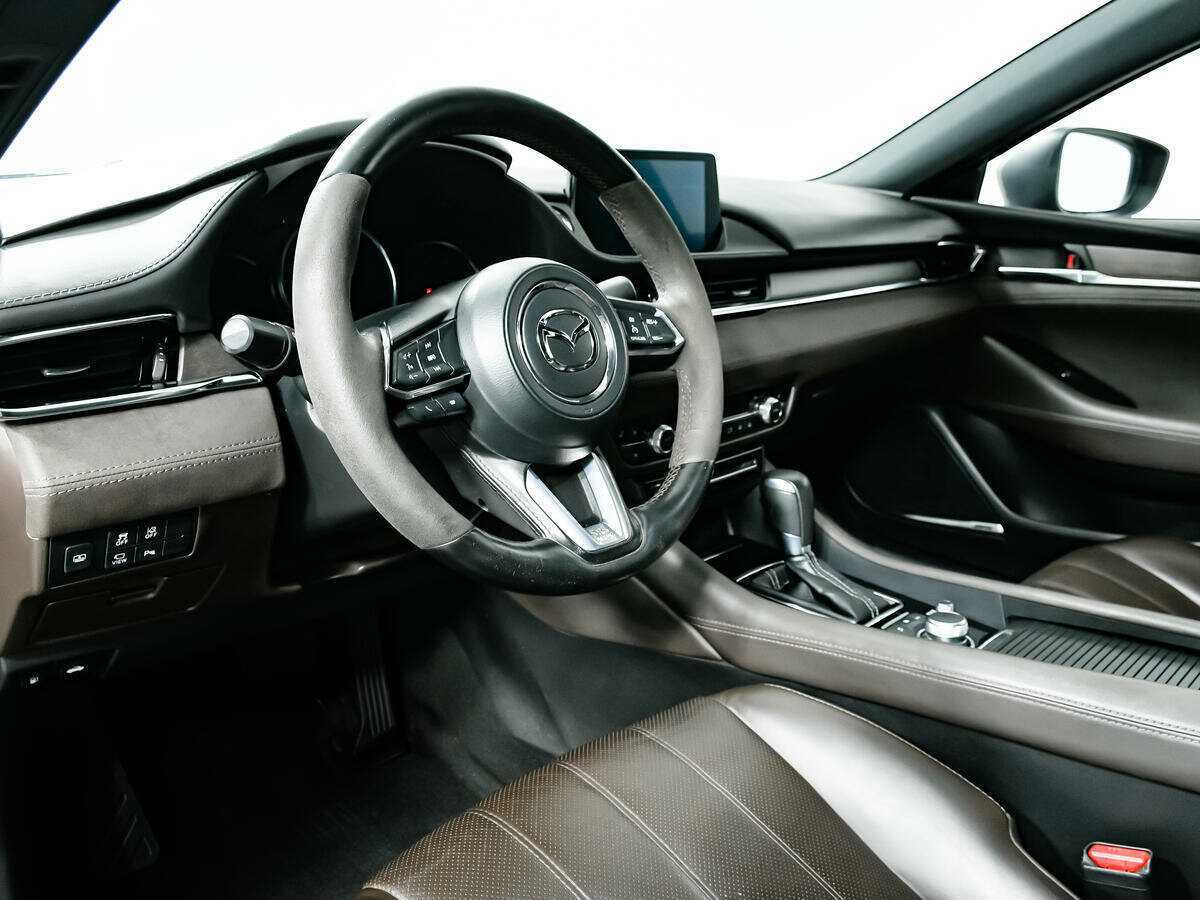 Mazda 6 с пробегом — 2019 год. Фото: #10
