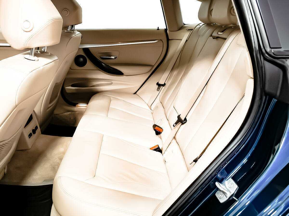 BMW 3 серии с пробегом — 2013 год. Фото: #11