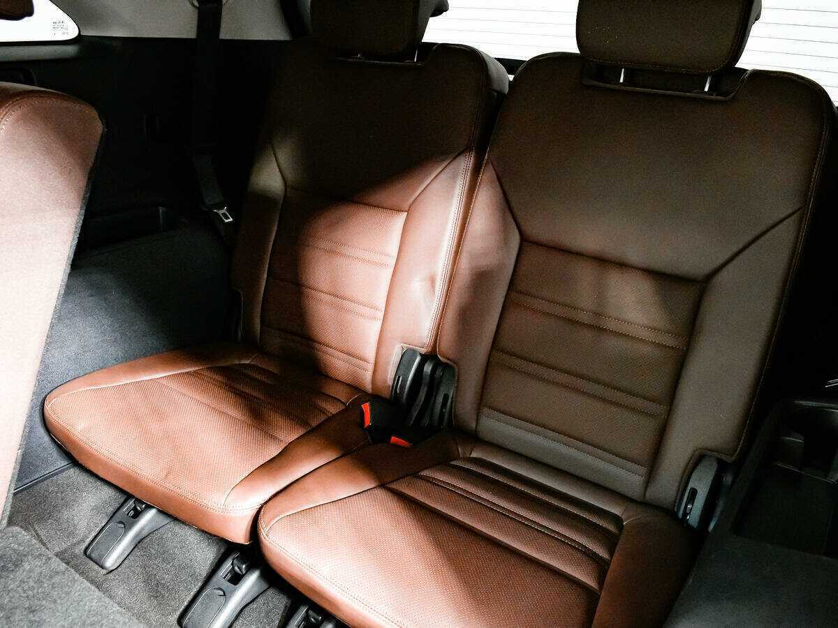 Kia Sorento с пробегом — 2016 год. Фото: #10