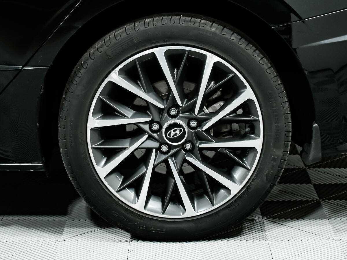 Hyundai Sonata с пробегом — 2021 год. Фото: #13
