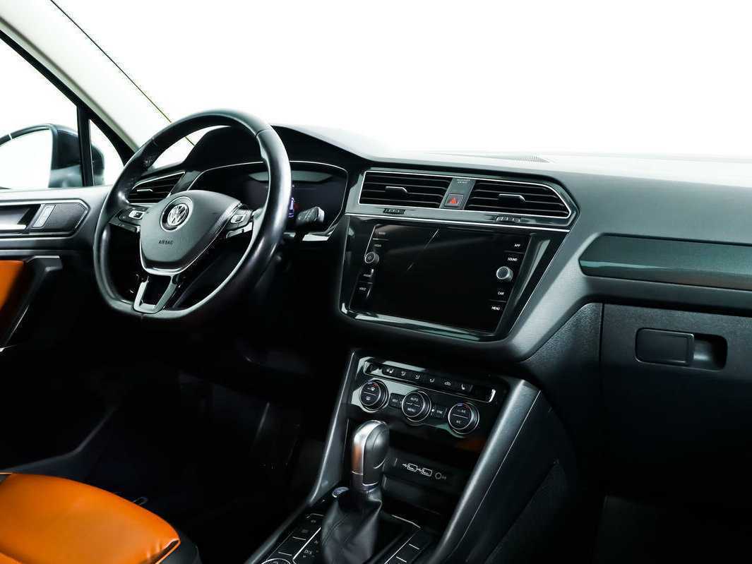 Volkswagen Tiguan с пробегом — 2017 год. Фото: #8