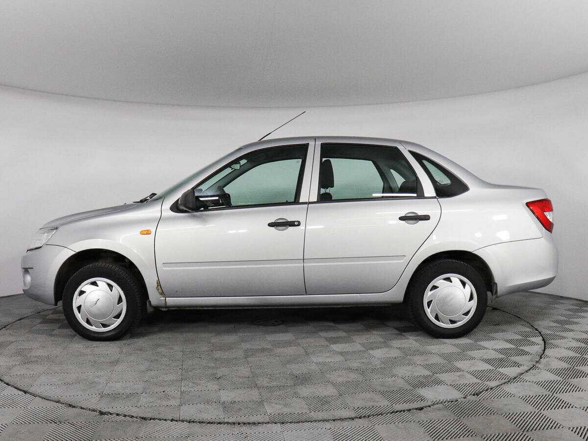 Lada (ВАЗ) Granta с пробегом — 2014 год. Фото: #7