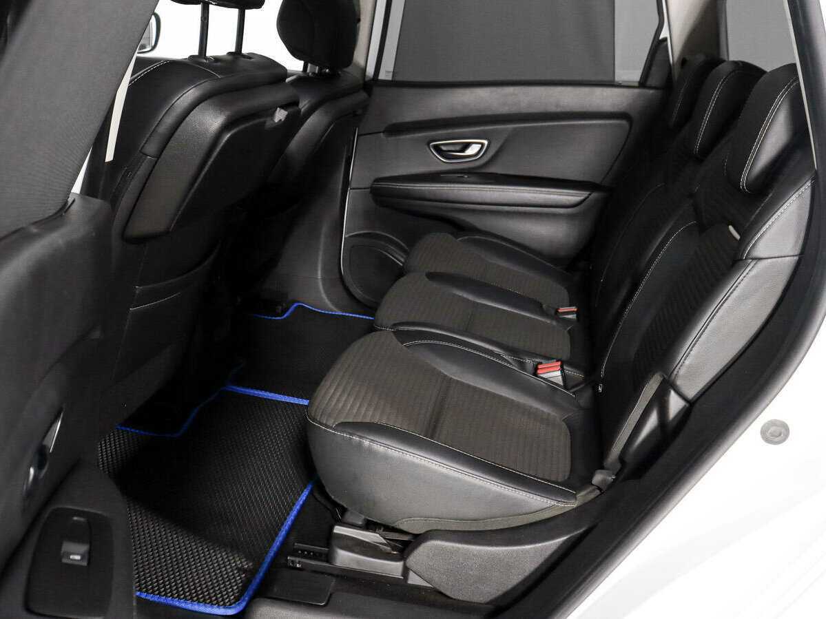 Renault Scenic с пробегом — 2017 год. Фото: #10