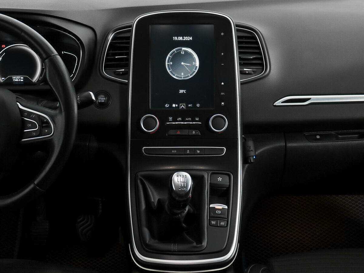 Renault Scenic с пробегом — 2017 год. Фото: #13