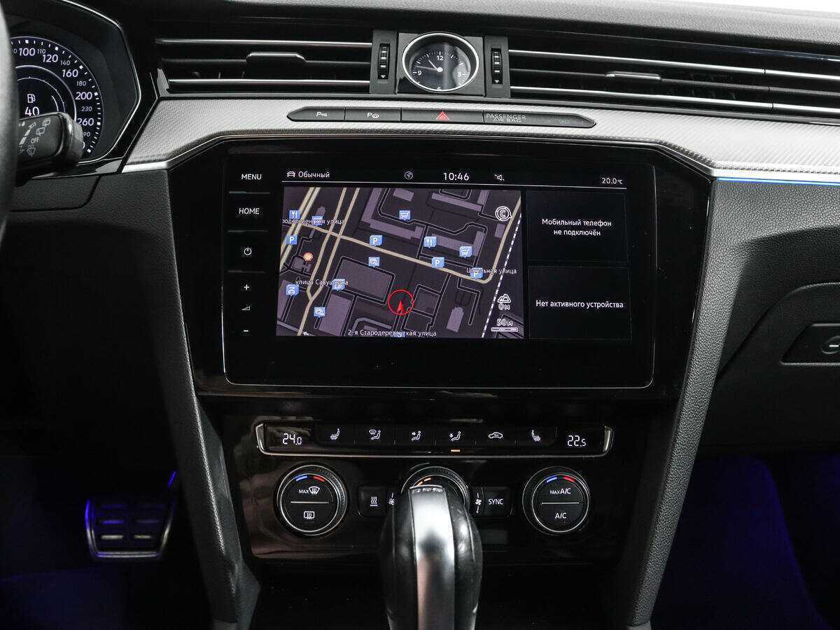 Volkswagen Passat с пробегом — 2019 год. Фото: #14