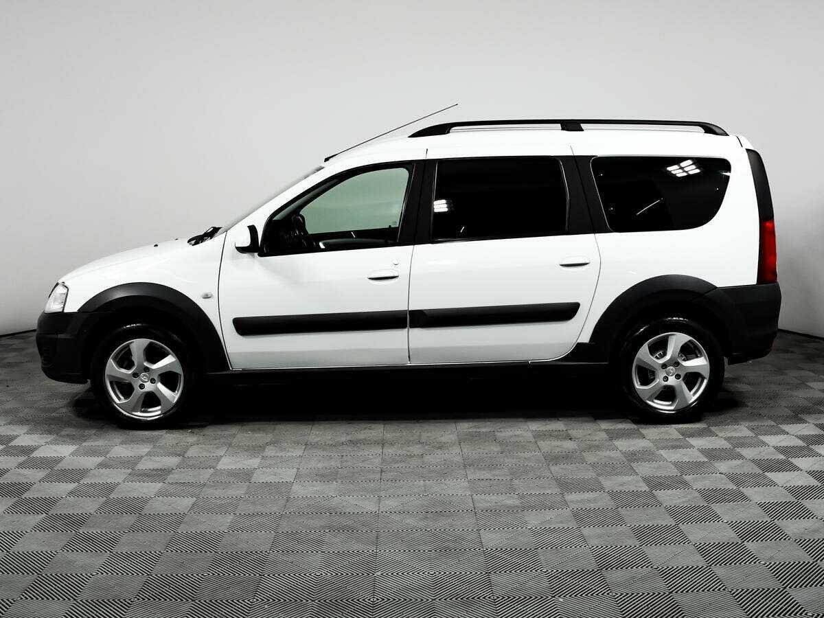 Lada (ВАЗ) Largus с пробегом — 2018 год. Фото: #7