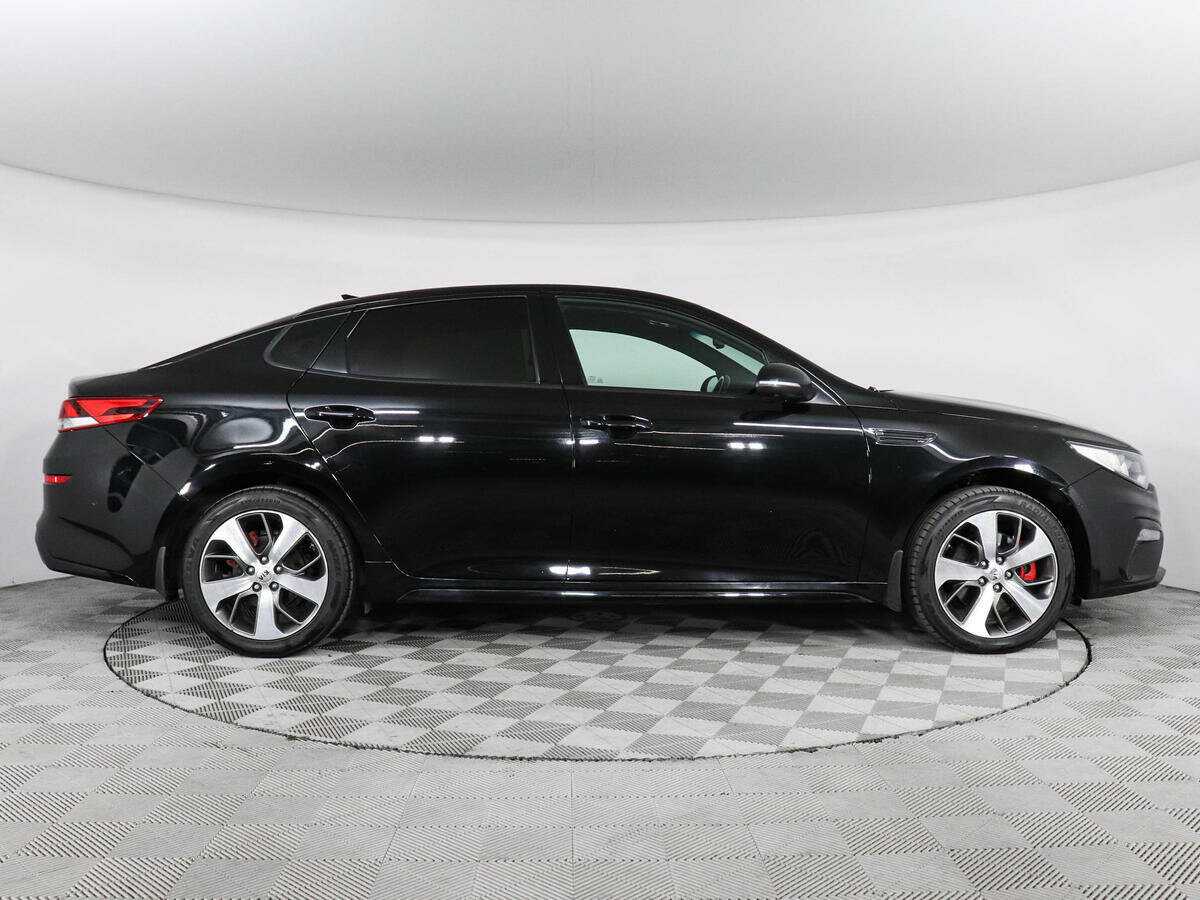 Kia Optima с пробегом — 2018 год. Фото: #3