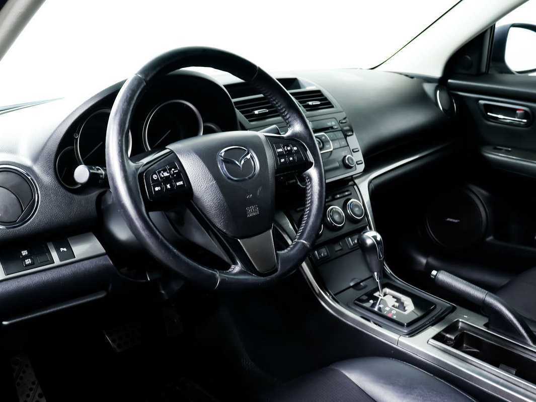 Mazda 6 с пробегом — 2012 год. Фото: #12