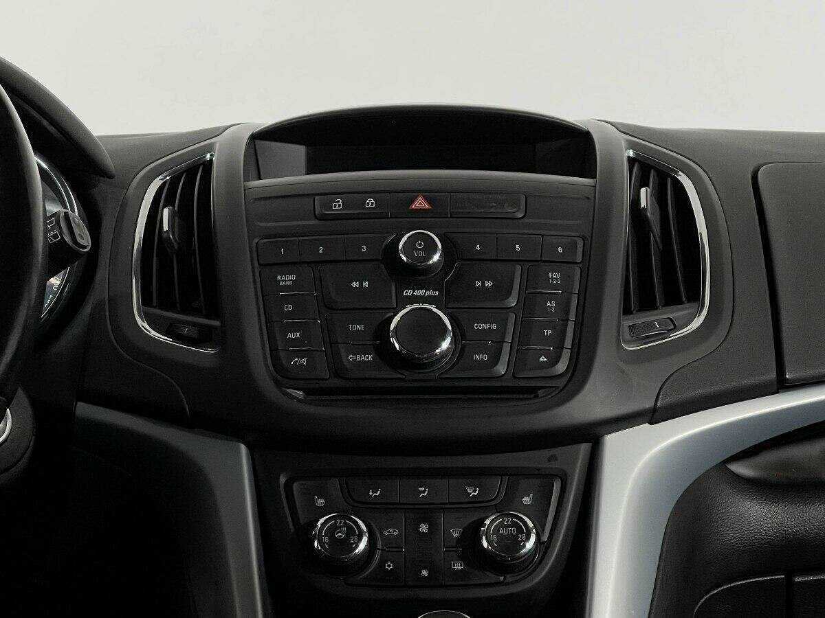 Opel Zafira с пробегом — 2013 год. Фото: #9