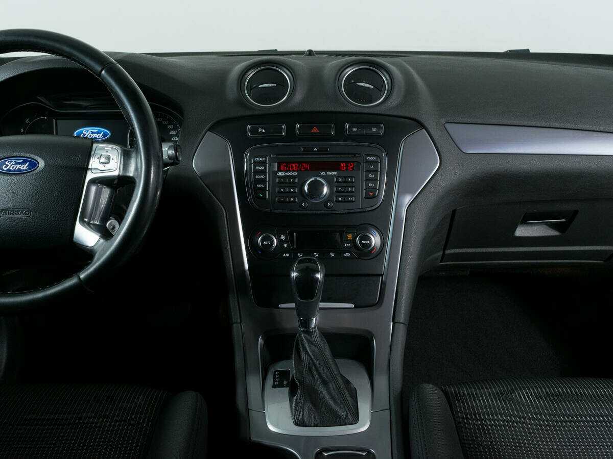 Ford Mondeo с пробегом — 2013 год. Фото: #10