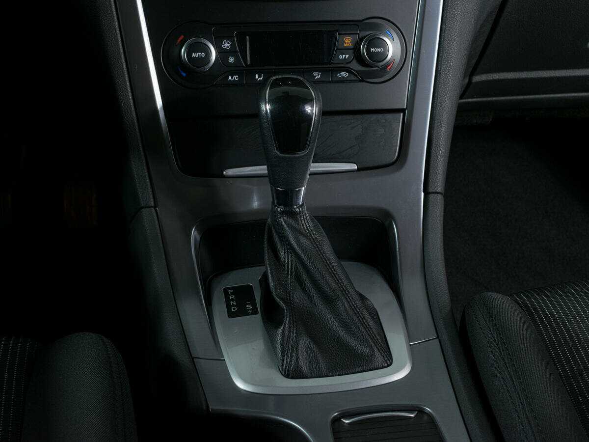 Ford Mondeo с пробегом — 2013 год. Фото: #15