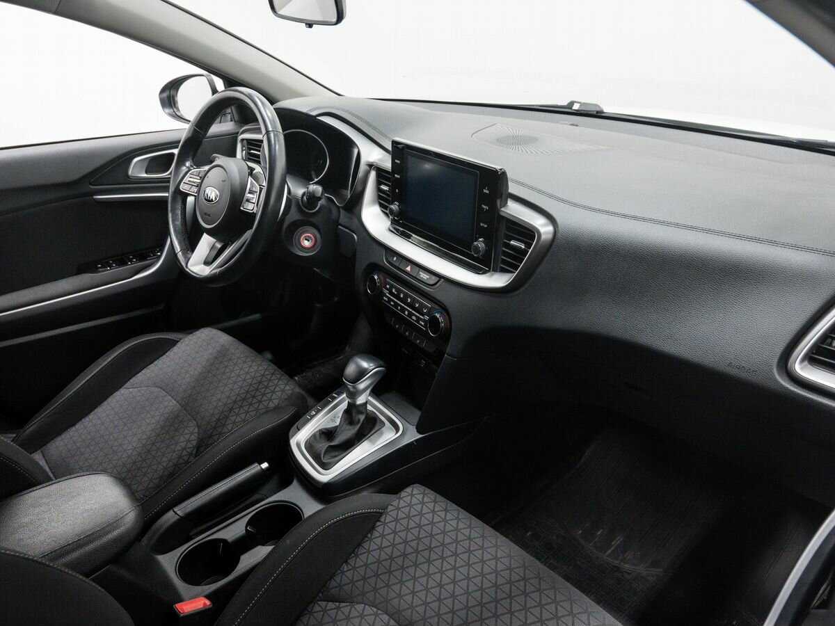 Kia Ceed с пробегом — 2020 год. Фото: #8