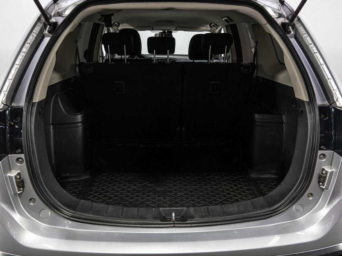 Mitsubishi Outlander с пробегом — 2016 год. Фото: #22