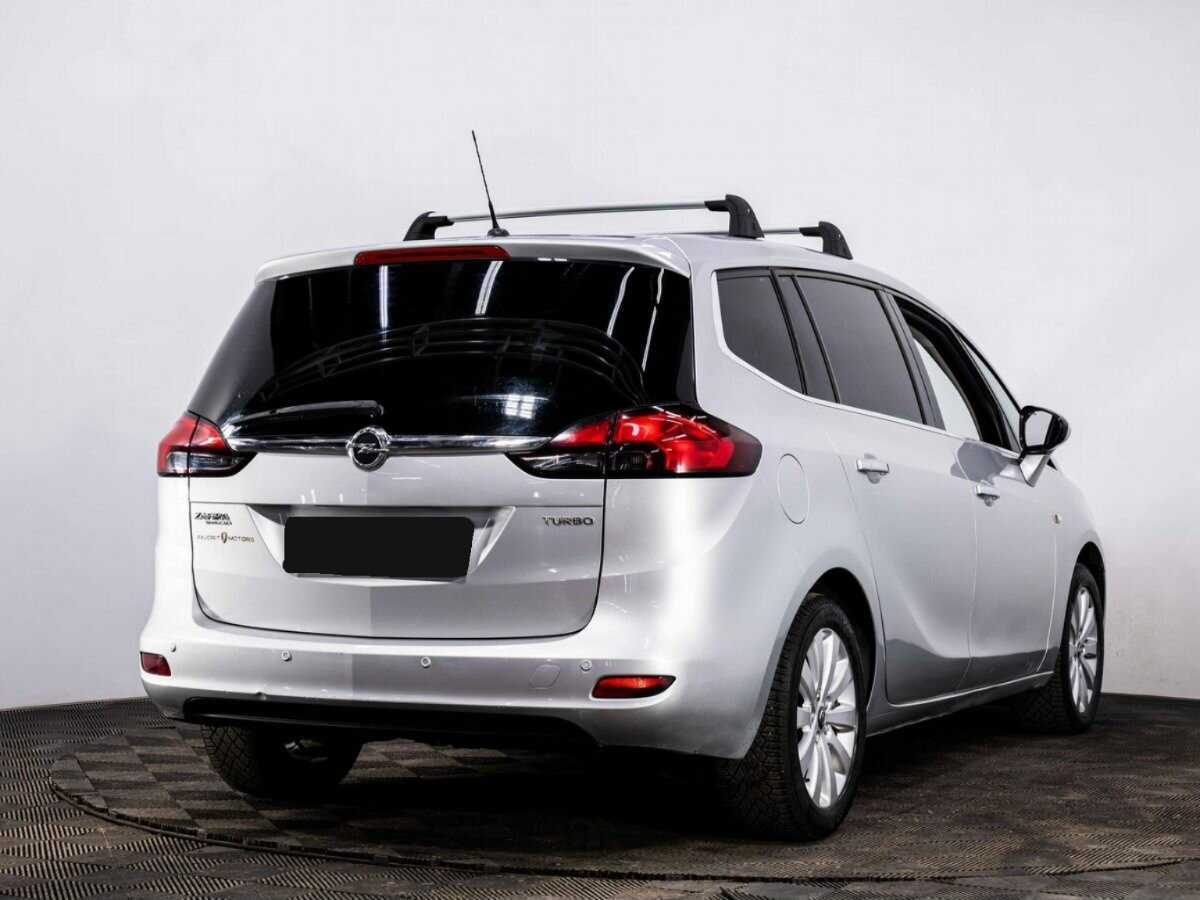 Opel Zafira с пробегом — 2013 год. Фото: #5