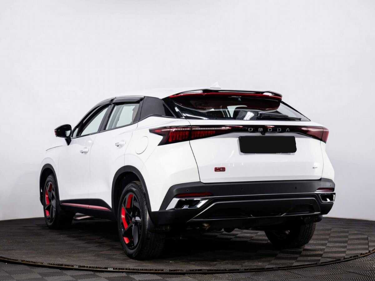 OMODA C5 с пробегом — 2023 год. Фото: #3