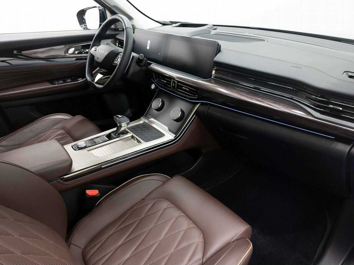 EXEED VX с пробегом — 2022 год. Фото: #12