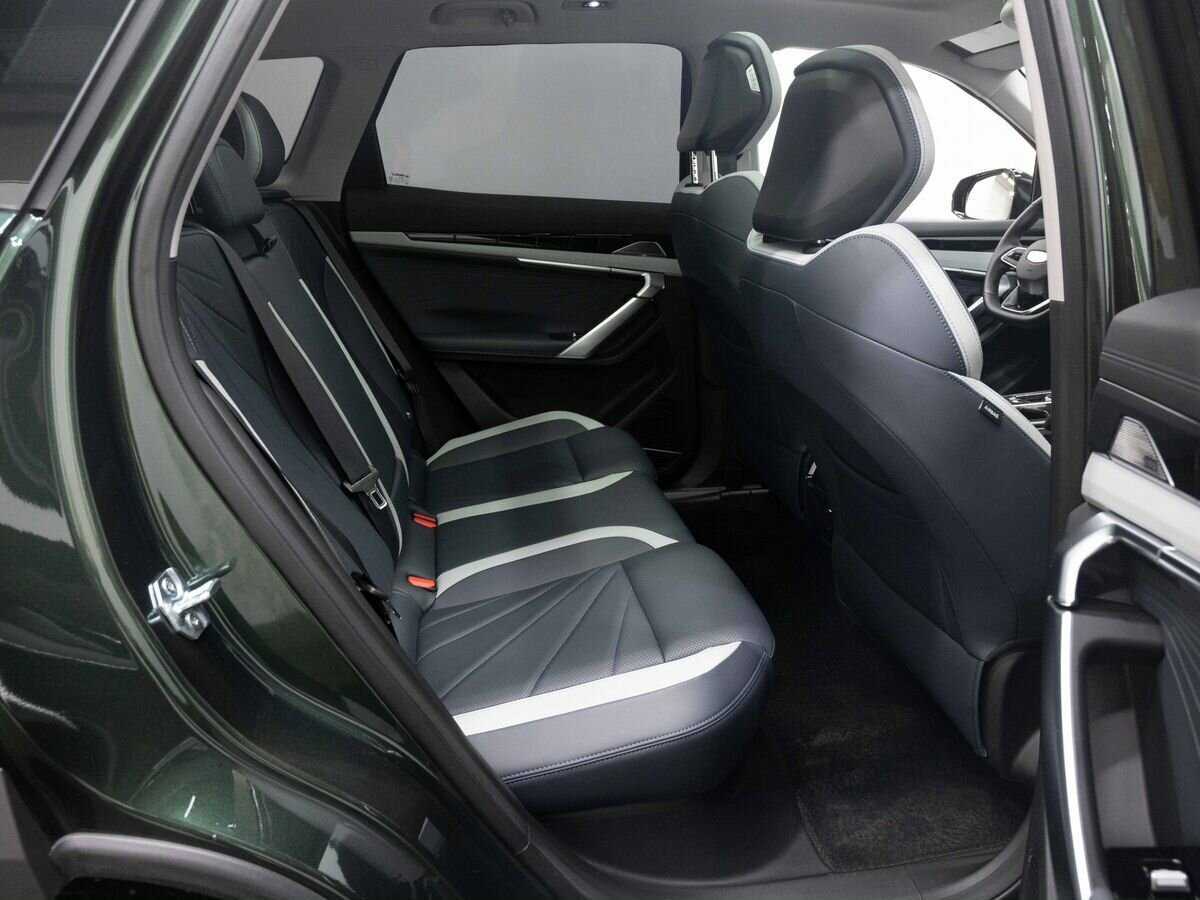 Geely Atlas с пробегом — 2023 год. Фото: #11