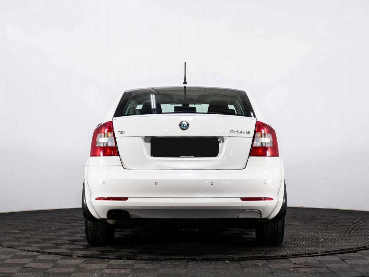 Skoda Octavia с пробегом — 2012 год. Фото: #4