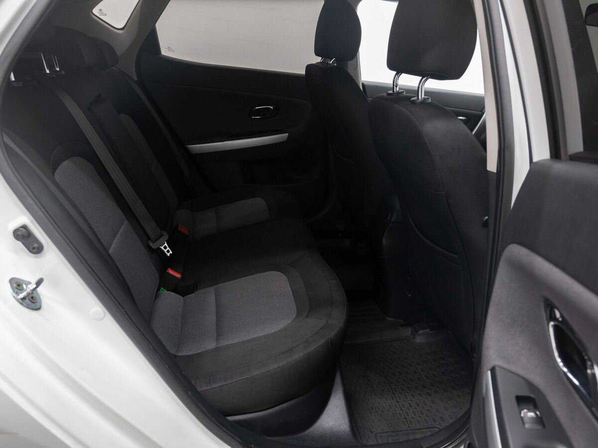 Kia Ceed с пробегом — 2016 год. Фото: #11