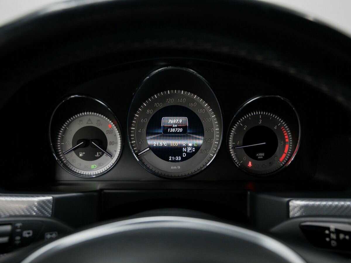 Mercedes-Benz GLK-Класс с пробегом — 2013 год. Фото: #22