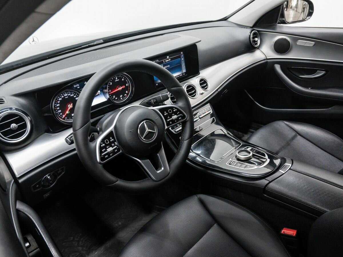 Mercedes-Benz E-Класс с пробегом — 2019 год. Фото: #11
