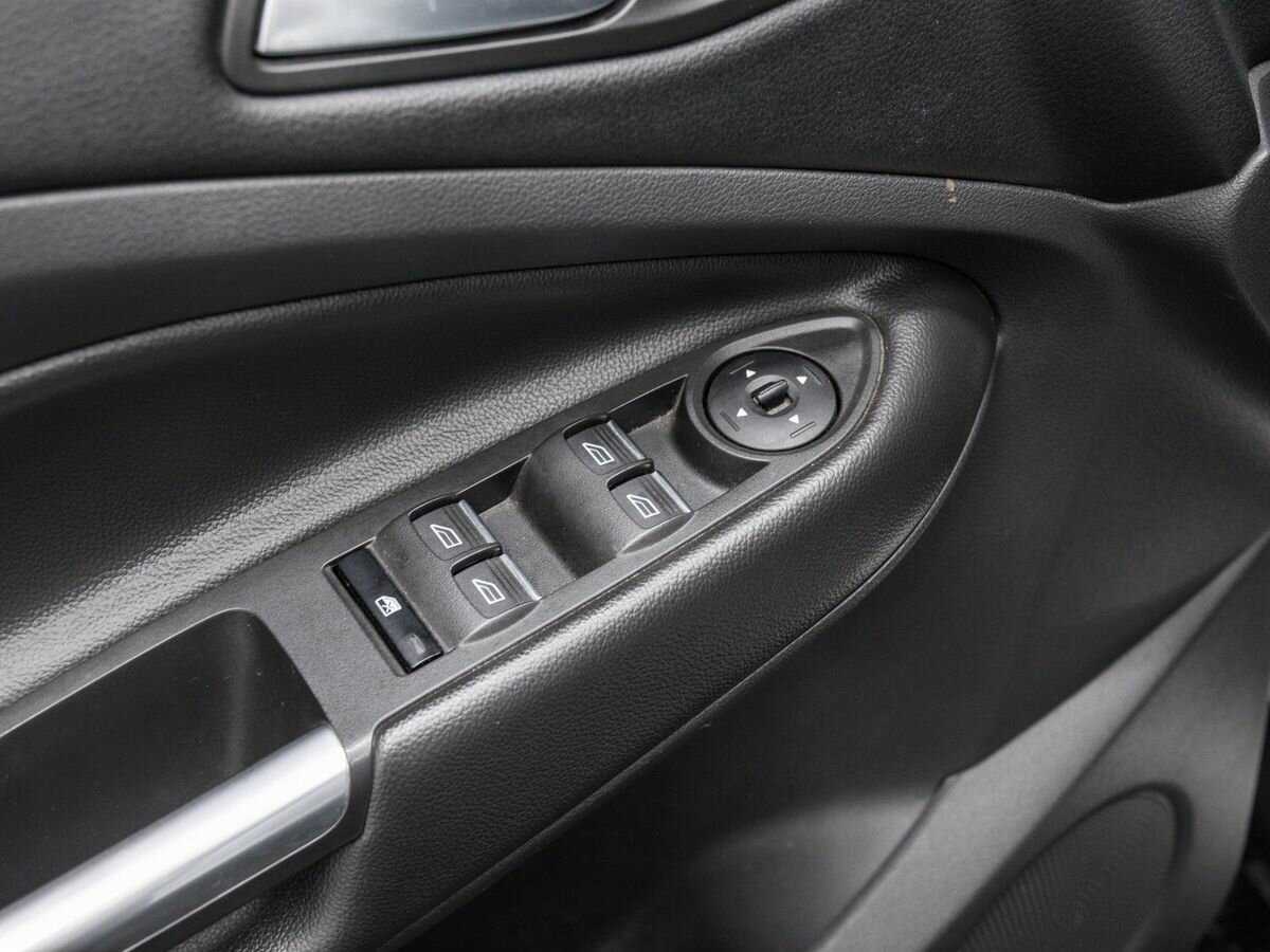 Ford Kuga с пробегом — 2018 год. Фото: #15