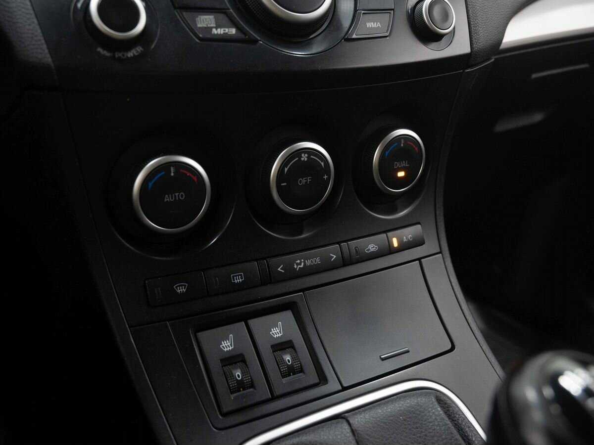 Mazda 3 с пробегом — 2012 год. Фото: #21