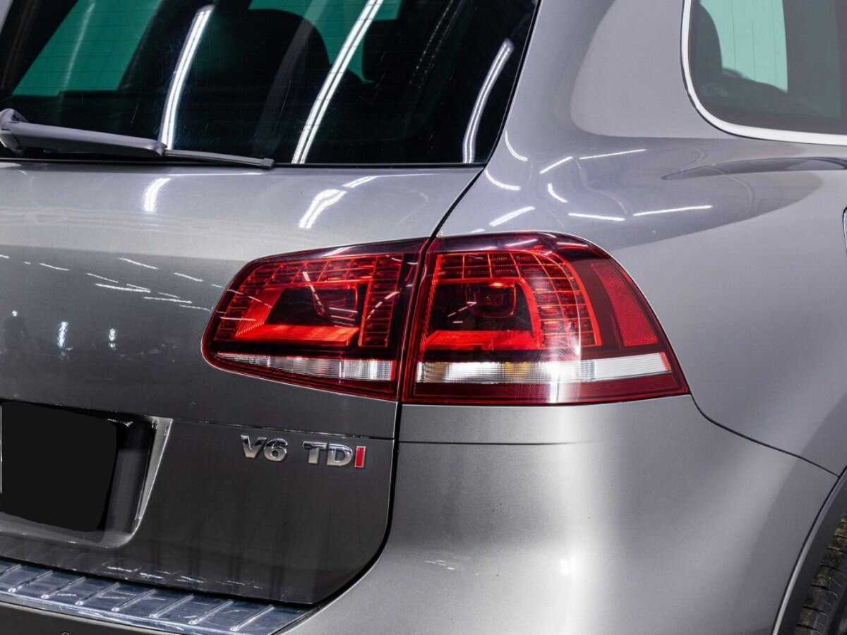Volkswagen Touareg с пробегом — 2017 год. Фото: #26