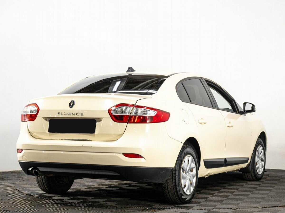 Renault Fluence с пробегом — 2013 год. Фото: #2